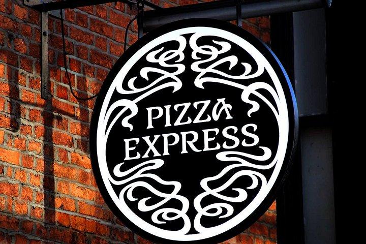 Italian Pizza Dinner & Comedy Show Experience, Covent Garden
