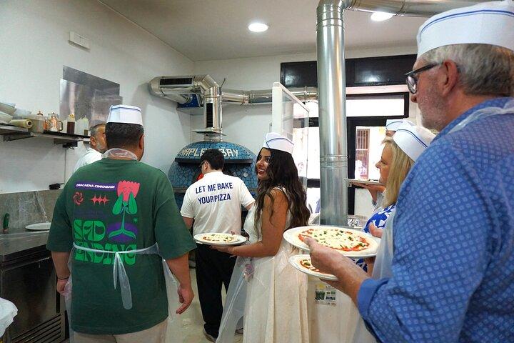Autentisk Pizza Making Class i Napoli med appetitter og drikke