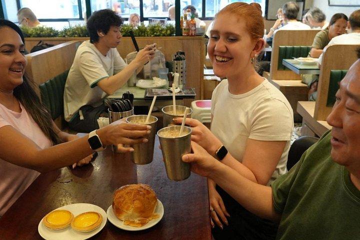 Hong Kong Like a Local: Private & Personalized Experience 2-6 hrs