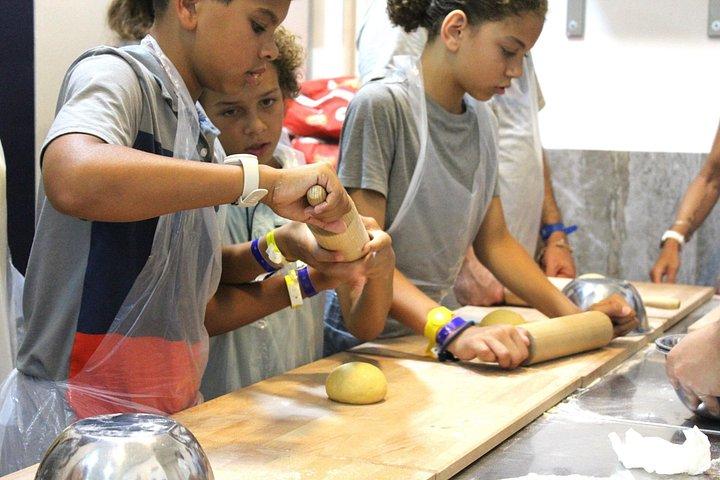 Naples Official Pasta Making Class & Tiramisu Cooking class