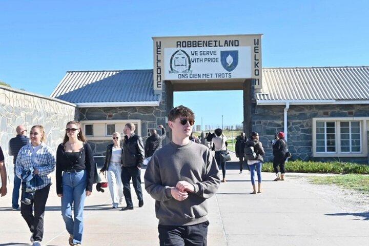 Visite guidée de Robben Island et de la prison avec billet de ferry