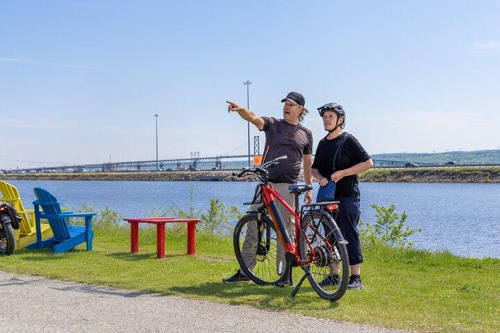 Quebec stad: Montmorency Falls en Microbrouwerij eBike Tour