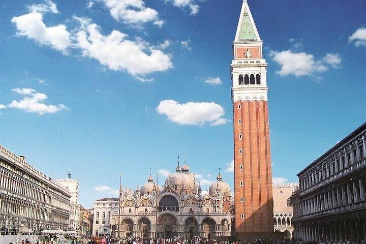 Transporte de ida e volta de Punta Sabbioni para Veneza e San Marco