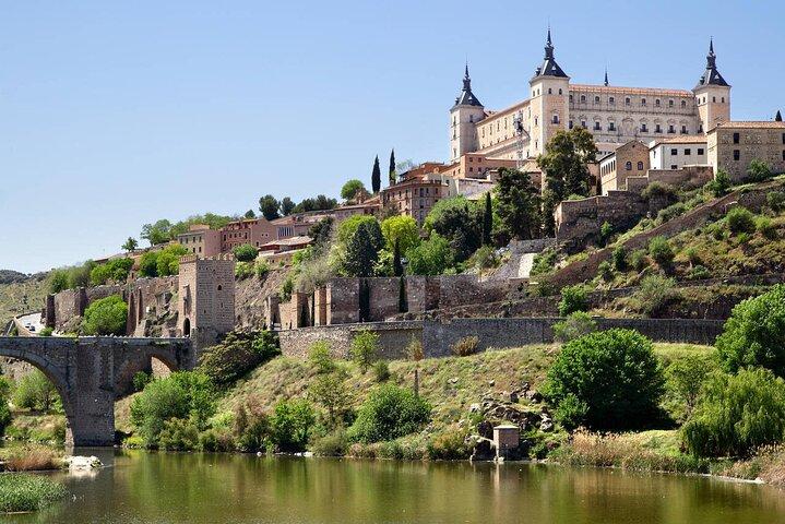 Excursão de um dia a Toledo e Ávila em Madrid