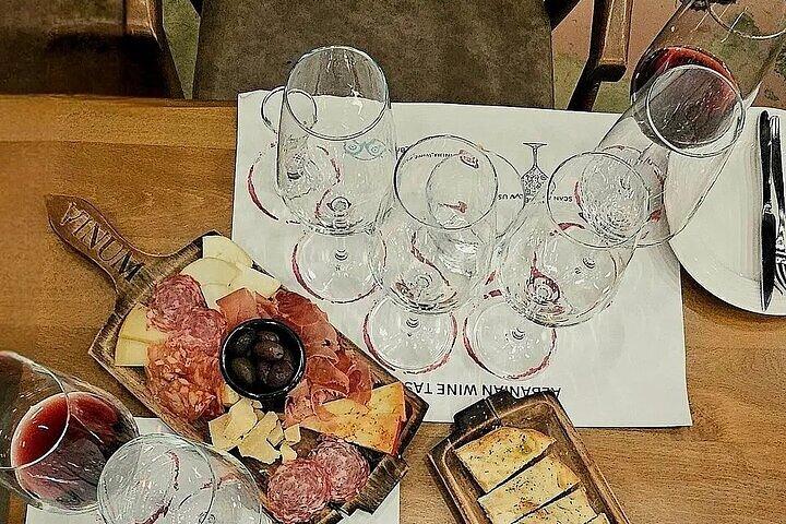 Weinprobe in Durrës – entdecken Sie Albaniens Geschmack