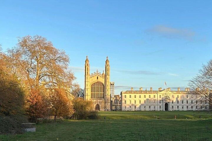 トゥルートレイルブレーザーズ： The Women of Cambridge Self-Guided Audio Tour