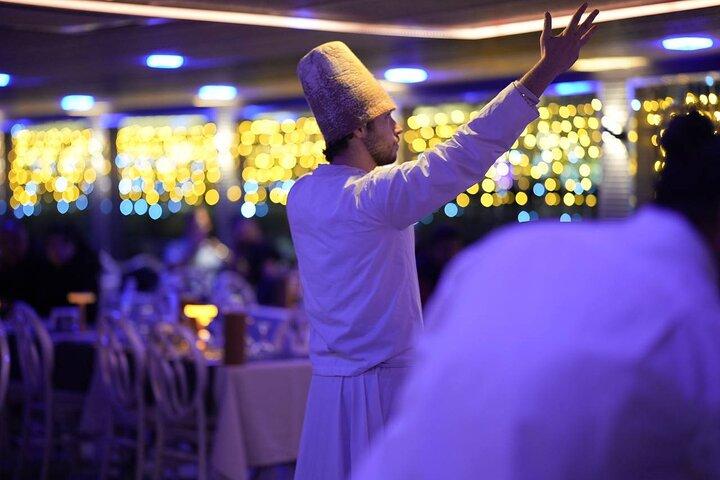 Istanbul Bosphorus Dinner Cruise with Turkish Night Show