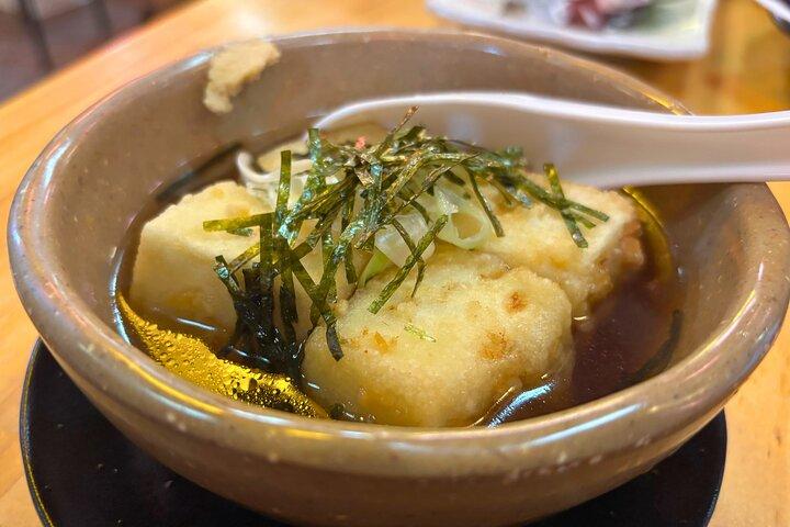 Shinjuku Unlimited Food and Drinks Bar Hopping Tour