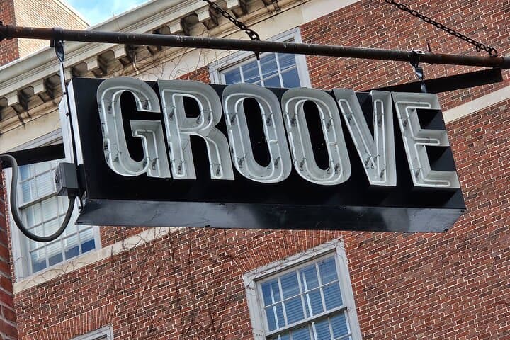 NYC: Greenwich, SoHo, Little Italy and Chinatown Tour