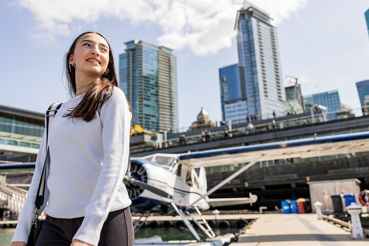 Scenic Coastal Mountain Experience af Seair Seaplanes