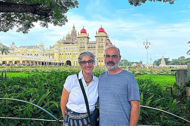 ベスト・オブ・マイソール、ユネスコ・ソムナートプル寺院＆シュリーランガパトナ日帰りツアー