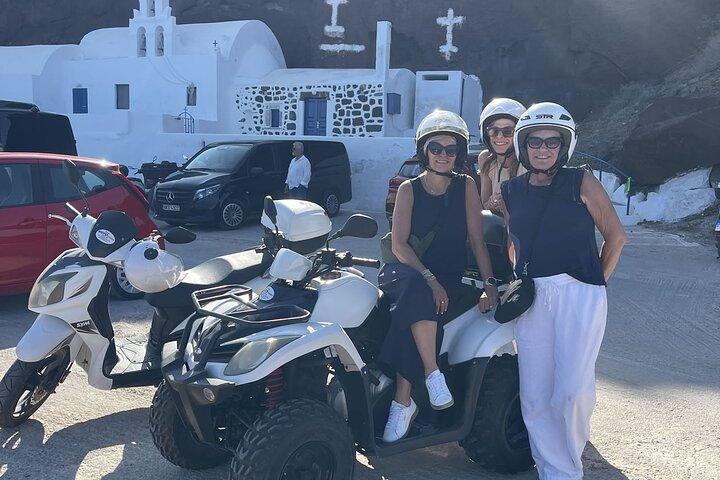Scooter Santorini Highlights Tour