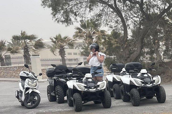 Scooter Santorini Highlights Tour