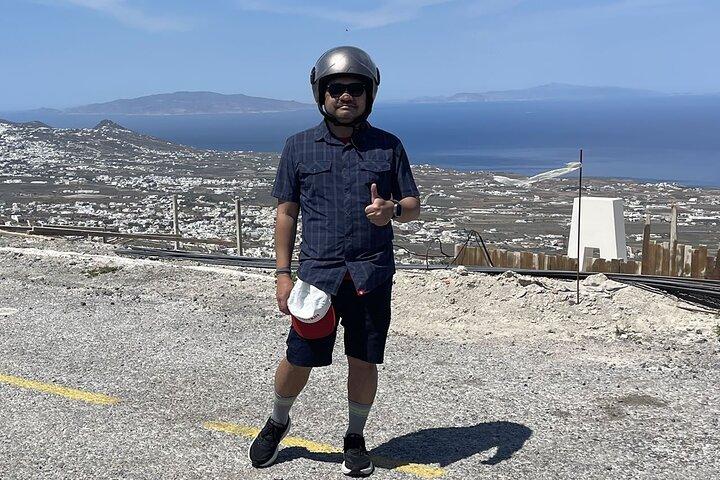 Scooter Santorini Highlights Tour