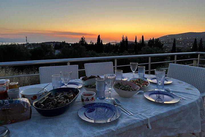 Kuşadasıで地元の家族と一緒にエーゲ海の家庭料理