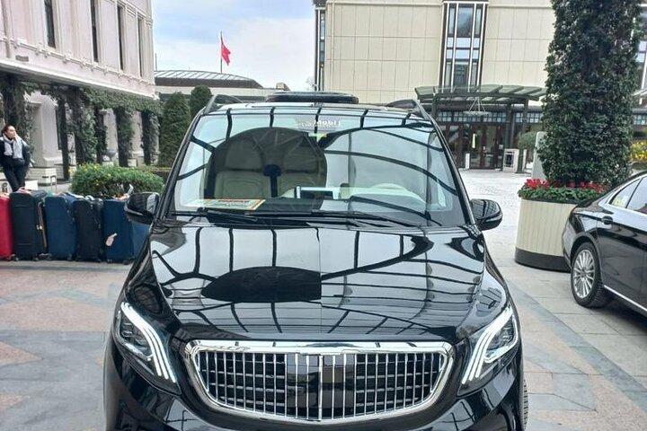 8-10時間イスタンブール専用車（英語スピーカードライバー付）