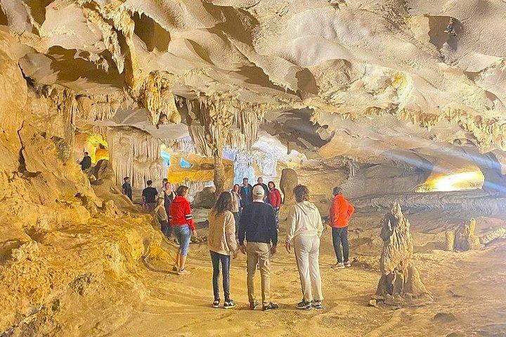 ハノイ: 白土龍の美しさを発見する2日間のレネアクルーズ