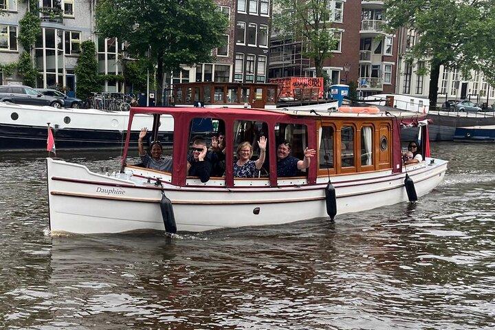 Tour privato di un'ora e mezza sui canali di Amsterdam