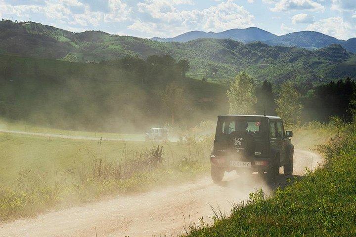 スズキ・ジムニーの新車で巡る3日間のマウンテンオフロードアドベンチャー