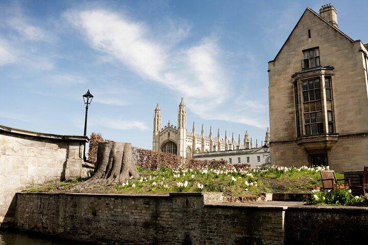 Private | Cambridge Tour by Alumni™ & Punt + optional King's