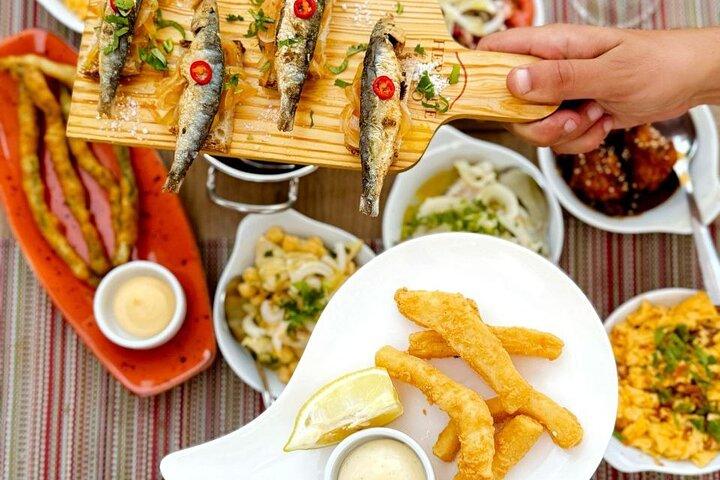 Food Tour: Tapas e degustações locais com visita à fazenda familiar