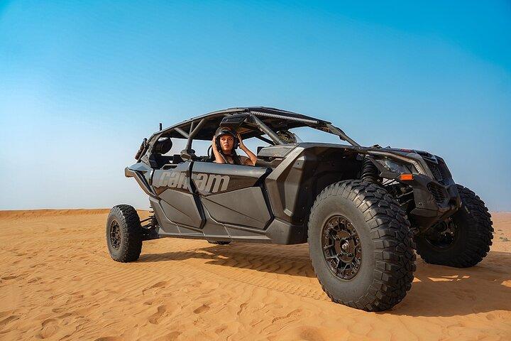 Dubai: Restauranter i nærheden af Extreme Canam Desert Safari Adventure