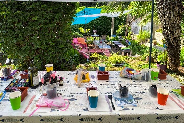 Workshop zeep maken in een charmante tuin