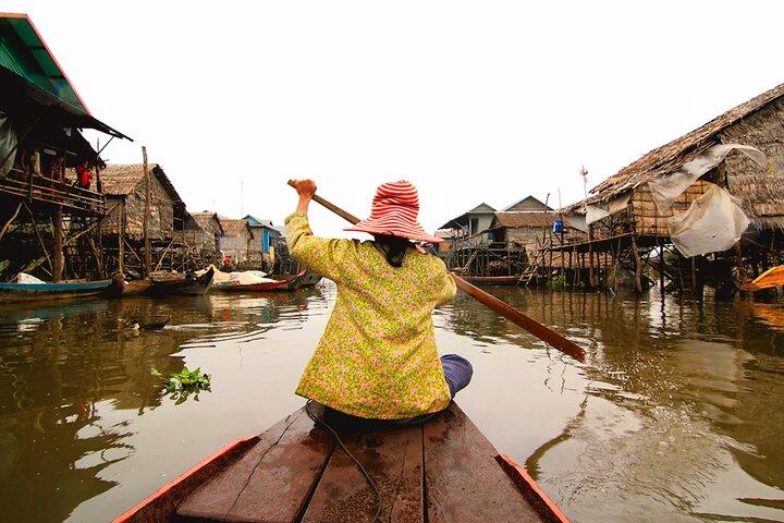 Mezza giornata Kampong Phluk con tramonto, barca e guida da Siem Reap