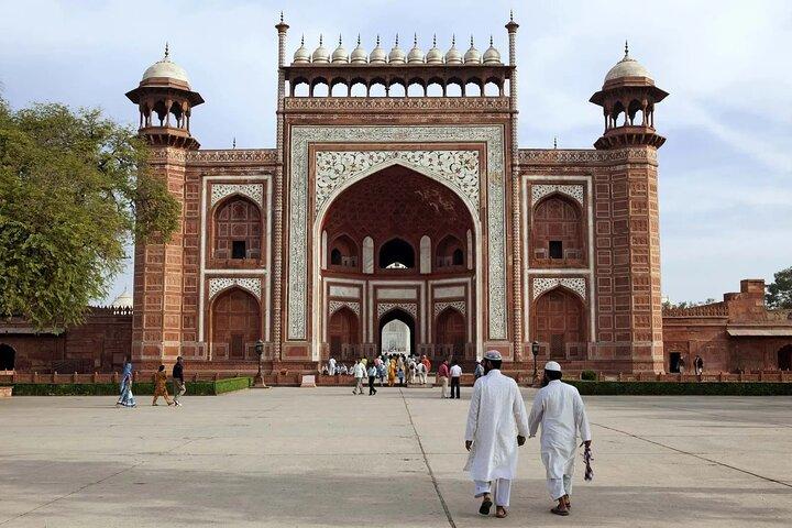 Agra Private Auto Taj Mahal Tour