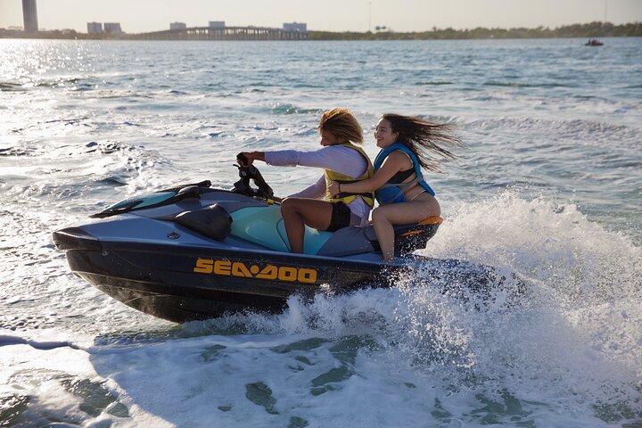 Miami topprankad vattenskoter att hyra i Miami