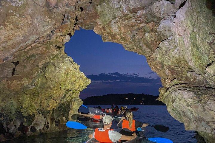 Pula Canyon Solnedgång och natttur i Transparent Kayak