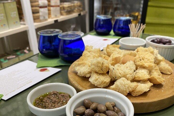 アテネ：クレタンオリーブオイル試飲体験
