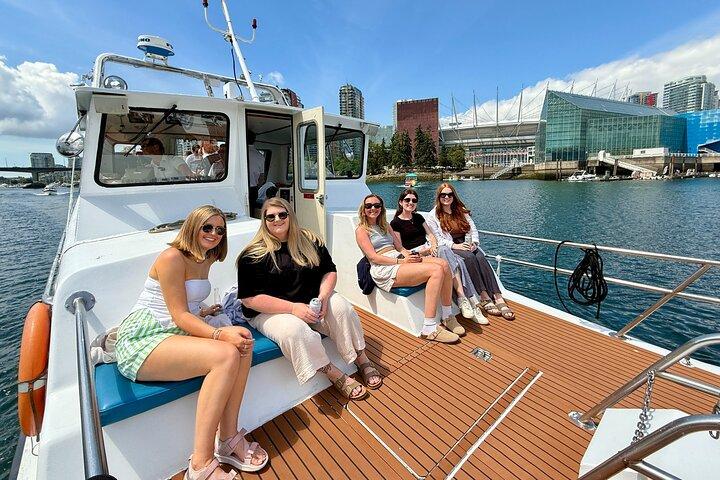 Vancouver Scenic Sightseeing Bootstour mit Live Reiseleiter