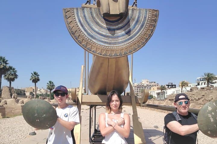 Private Guided Tour of Karnak and Luxor Temples(With free lunch)