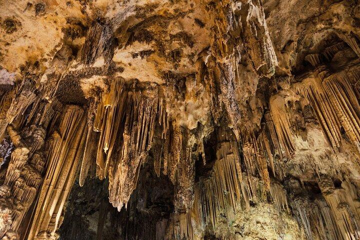 Villaggi Bianchi di Nerja e Frigiliana: tour privato da Malaga
