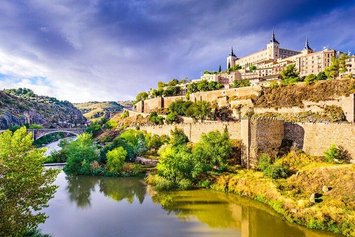 Escapada privada a Madrid: Toledo y Segovia