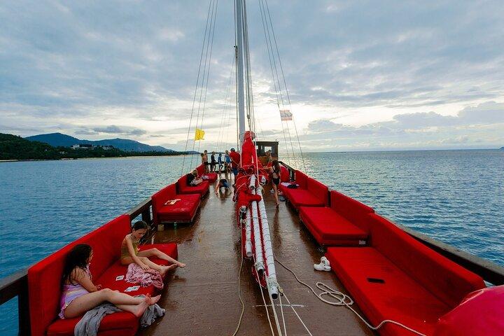 Crucero de lujo Red Baron desde Koh Samui