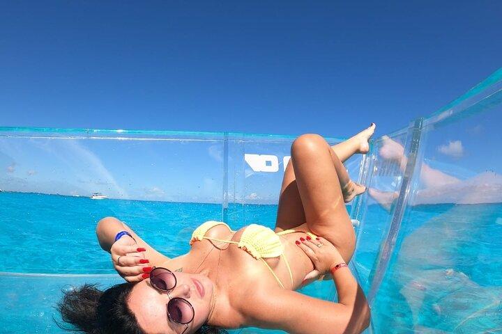 Snap, Smile & Float : The Ultimate Transparent Boat Ride
