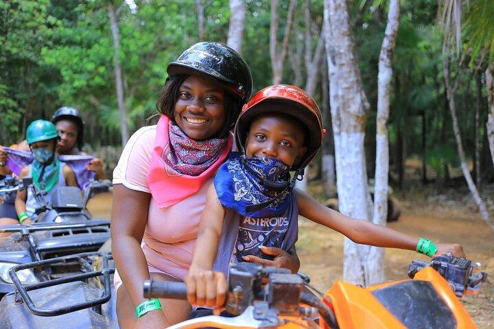 Tour Aventura Cancún : Paseos en ATV, Tirolesa, Almuerzo & Tequila