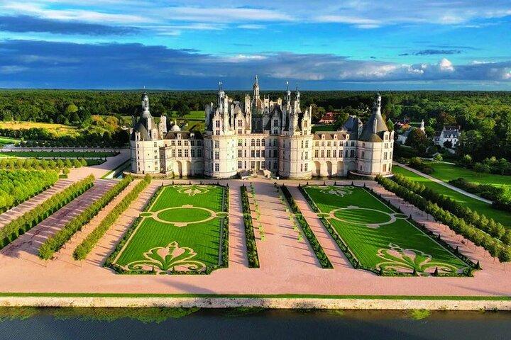 Day Trip Escapade 3 Chateaux Loire 13h Van Vip départ Paris
