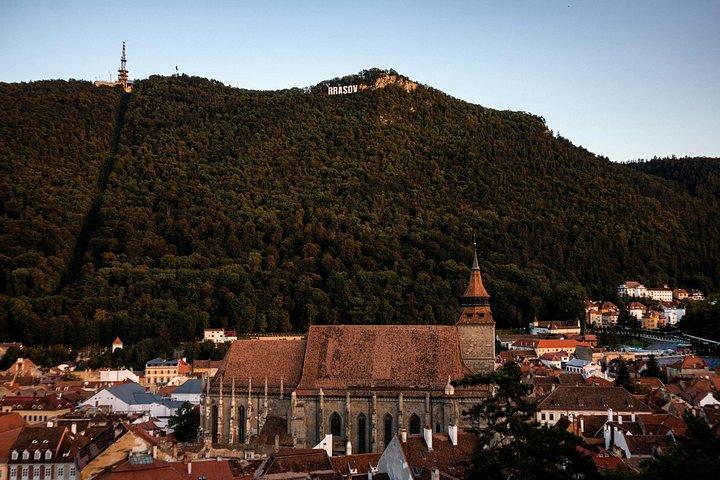 ブカレストからペレス城ブラソフとシビウツアー