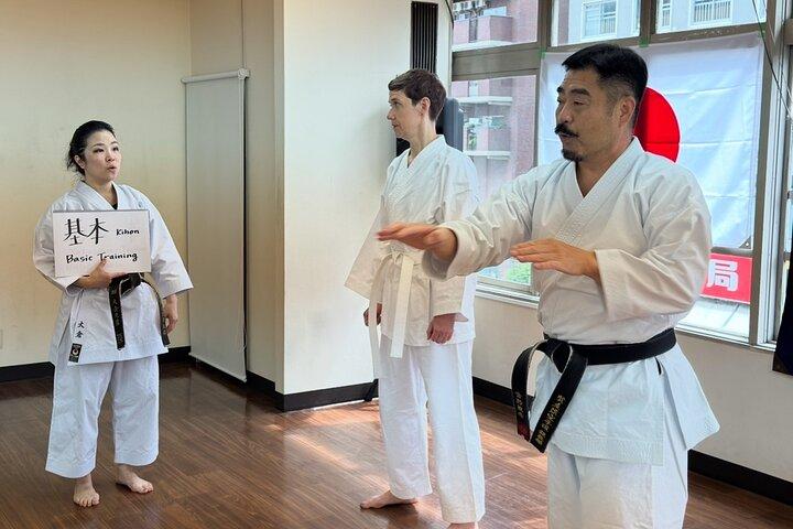 Aventura de karate em Osaka Japão