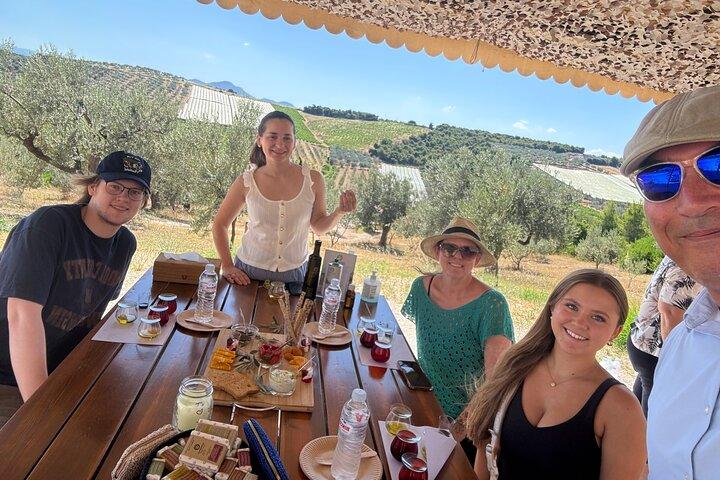 Degustazione di olio d'oliva Farm Experience, antica Corinto