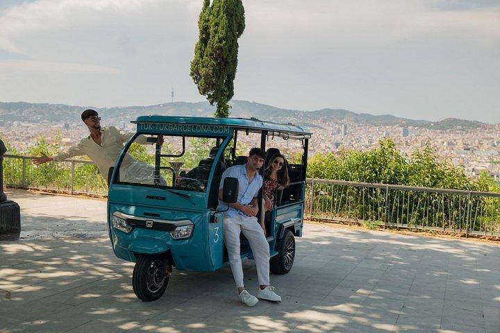 Barcelona Panorama Private Electric Tuk-Tuk Tour