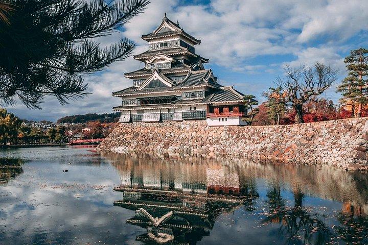 貸切江戸時代ツアー松本城と中山道