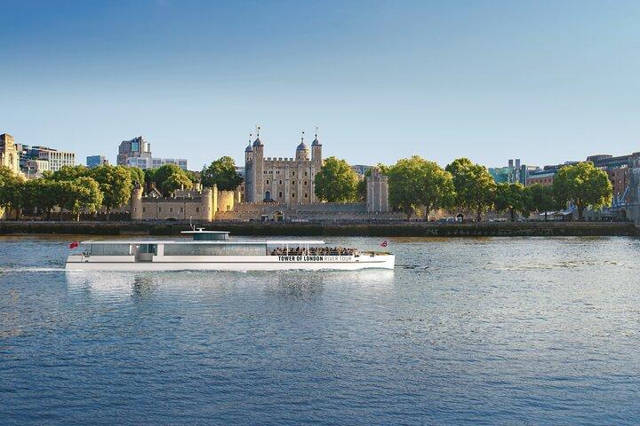 オフィシャルタワー・オブ・ロンドン・リバーツアー-観光リバークルーズ