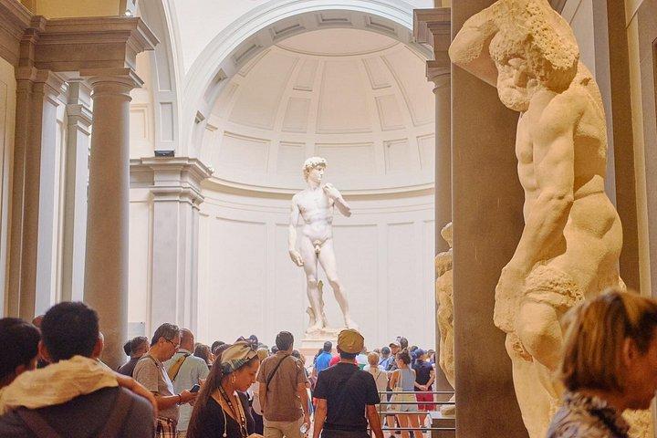 アカデミア美術館とウフィツィ美術館プライベートコンボツアー