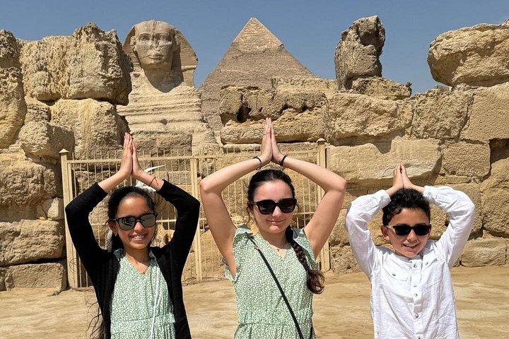 ピラミッド スフィンクス 大エジプト博物館 ナイル フェルッカ または バザール