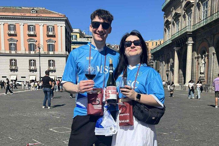 A Walking FOOD & WINE TOUR | ナポリ