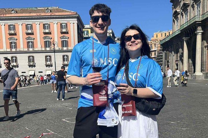 A Walking FOOD & WINE TOUR | ナポリ